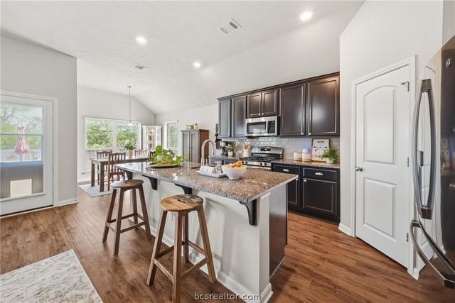 4101 Bridgewood Court, College Station, TX 77845