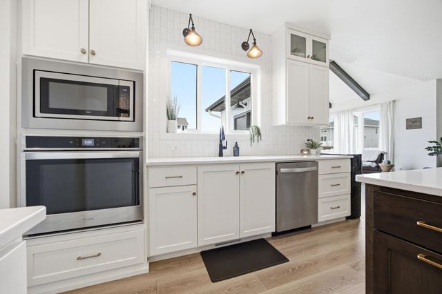 2651 Golden Lane S, Fargo, ND 58104