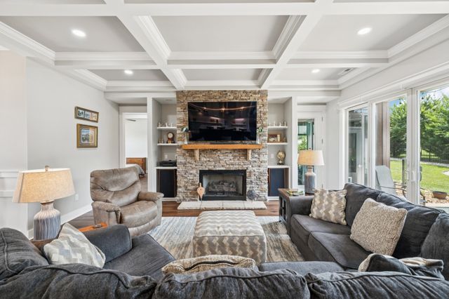 17 Cannonball Ct, Winchester, TN 37398