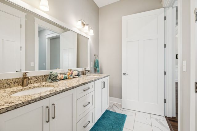 17 Cannonball Ct, Winchester, TN 37398