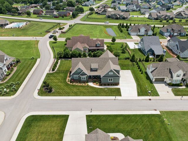 17 Cannonball Ct, Winchester, TN 37398