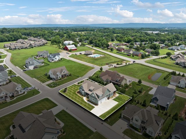 17 Cannonball Ct, Winchester, TN 37398