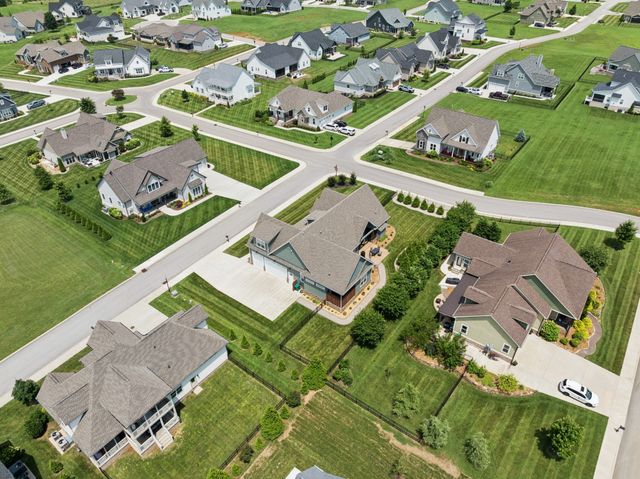 17 Cannonball Ct, Winchester, TN 37398