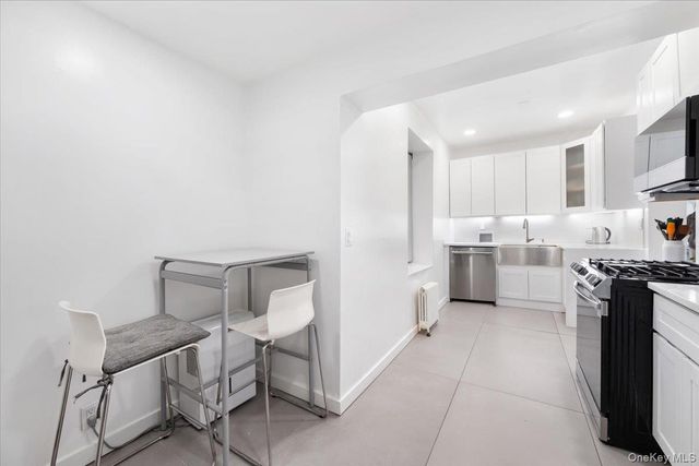 30 Windsor Terrace AA1, White Plains, NY 10601