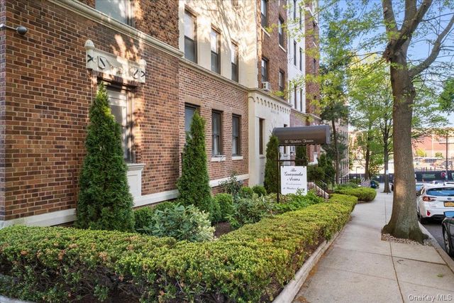 30 Windsor Terrace AA1, White Plains, NY 10601