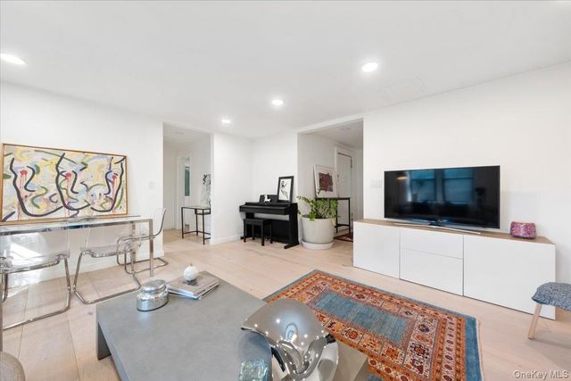 30 Windsor Terrace AA1, White Plains, NY 10601
