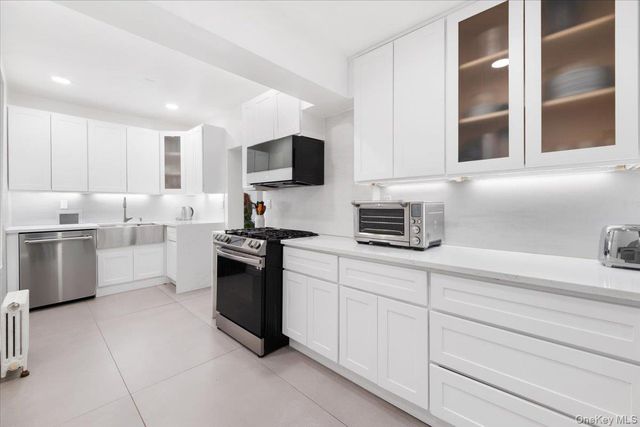 30 Windsor Terrace AA1, White Plains, NY 10601