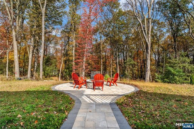 45 Heritage Drive, West Milford, NJ 07480