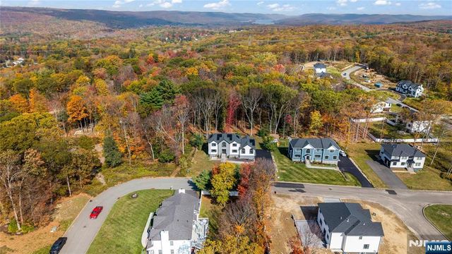 45 Heritage Drive, West Milford, NJ 07480