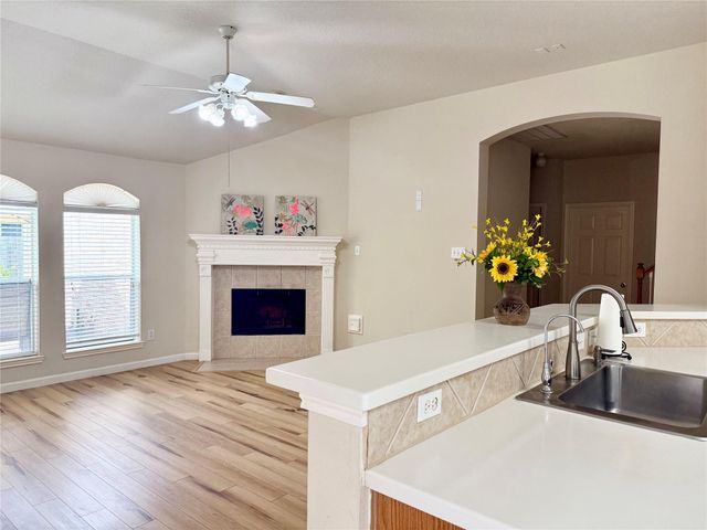 554 Ivy Cross Lane, Sugar Land, TX 77479