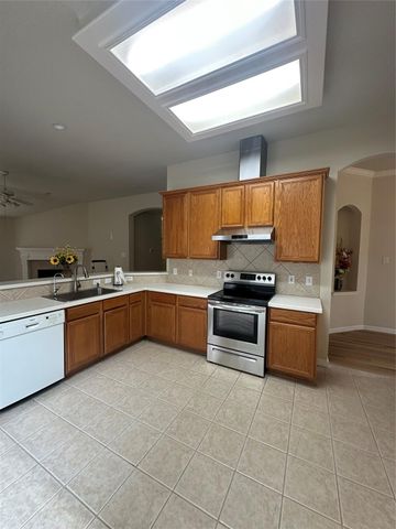 554 Ivy Cross Lane, Sugar Land, TX 77479