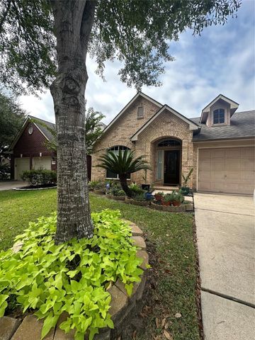 554 Ivy Cross Lane, Sugar Land, TX 77479