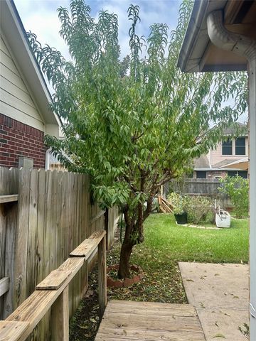 554 Ivy Cross Lane, Sugar Land, TX 77479