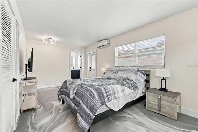 10259 NARANJA STREET, Seminole, FL 33772