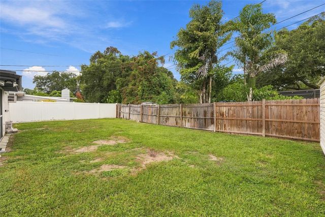 10259 NARANJA STREET, Seminole, FL 33772