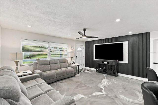 10259 NARANJA STREET, Seminole, FL 33772