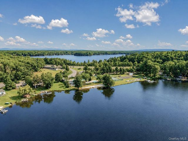 Crescent Circle Rock Hil Crescent Circle Rock Hill, Rock Hill, NY 12775