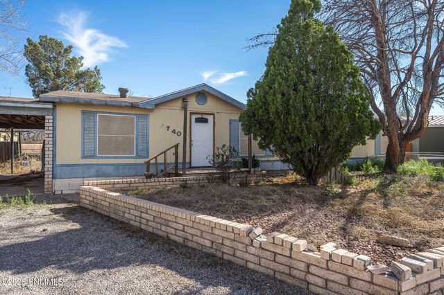 4740 Country Place, Las Cruces, NM 88007