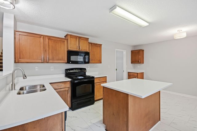 7743 FREEHOLD DR, Memphis, TN 38125