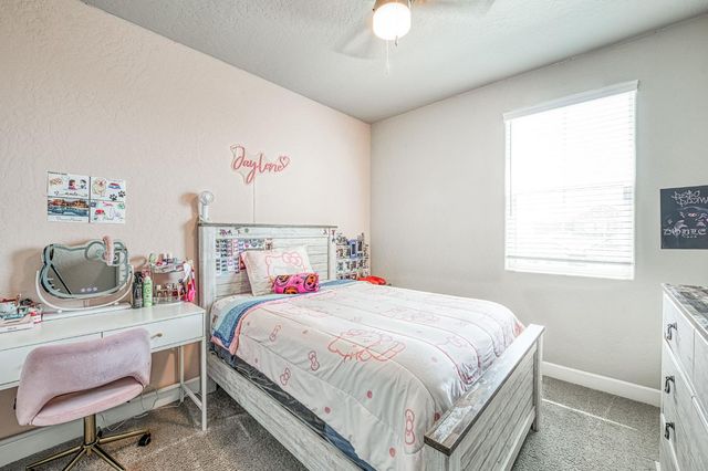 697 Expedition Way, Madera, CA 93636