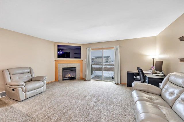 2167 TRAILSIDE LANE, De Pere, WI 54115