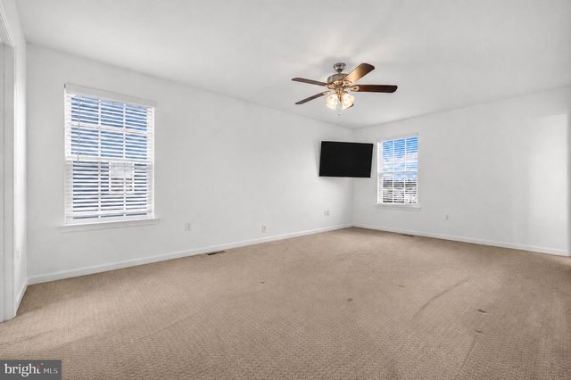 9448 ALLOWAY DR, Hagerstown, MD 21740