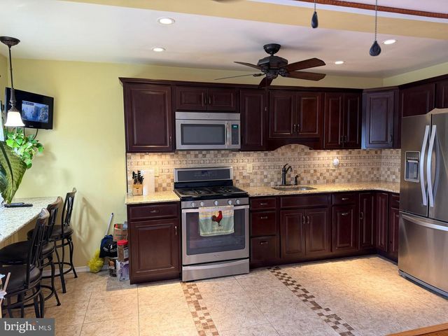 1604 COLEMAN ST, Wilmington, DE 19805