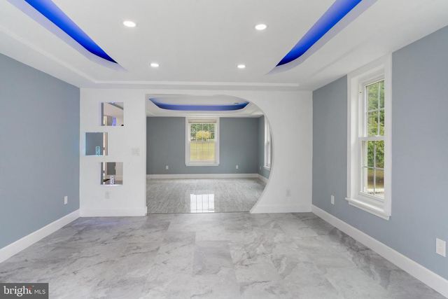 19 TWIN SPRINGS DR, Fredericksburg, VA 22407