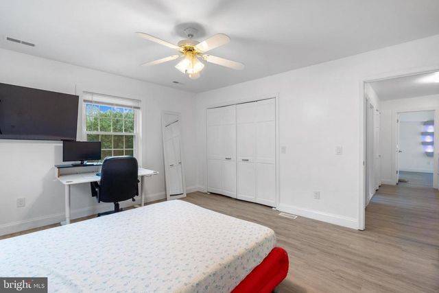 19 TWIN SPRINGS DR, Fredericksburg, VA 22407