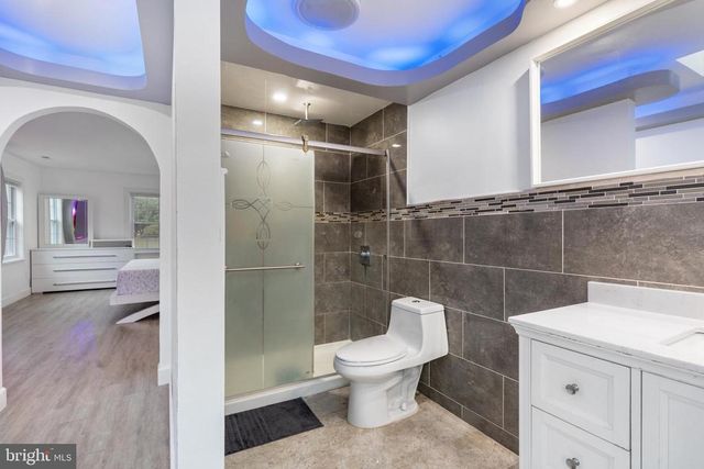 19 TWIN SPRINGS DR, Fredericksburg, VA 22407