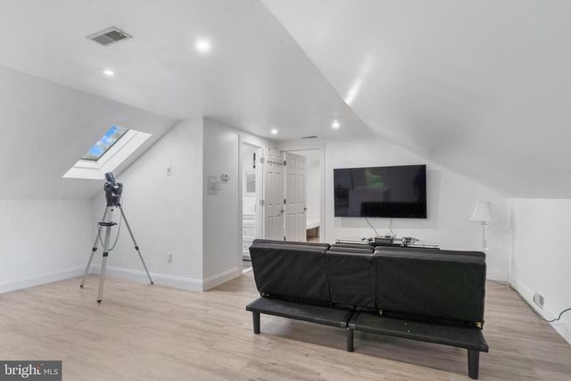 19 TWIN SPRINGS DR, Fredericksburg, VA 22407