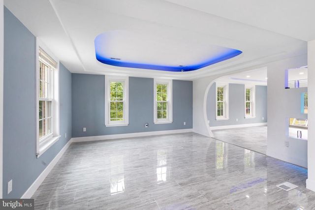 19 TWIN SPRINGS DR, Fredericksburg, VA 22407