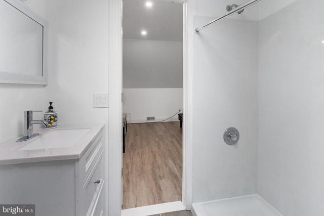 19 TWIN SPRINGS DR, Fredericksburg, VA 22407