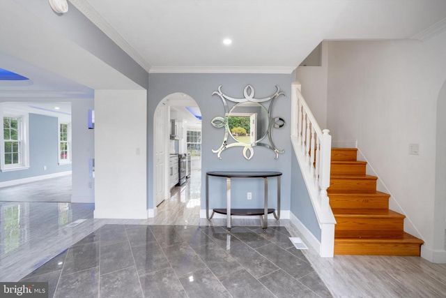 19 TWIN SPRINGS DR, Fredericksburg, VA 22407