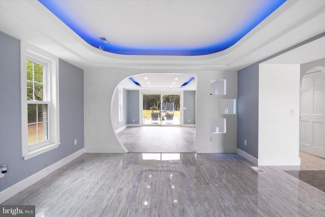 19 TWIN SPRINGS DR, Fredericksburg, VA 22407