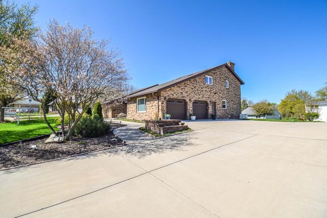 1016 Ashbury COURT, Fond Du Lac, WI 54935
