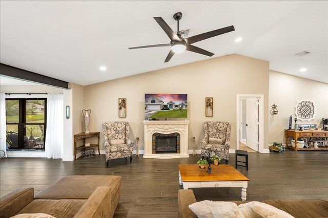 5871 NW Corso Court, Port St Lucie, FL 34986