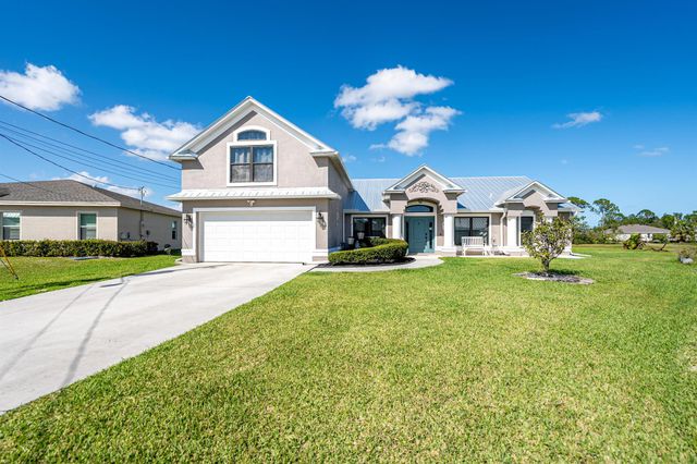 5871 NW Corso Court, Port St Lucie, FL 34986