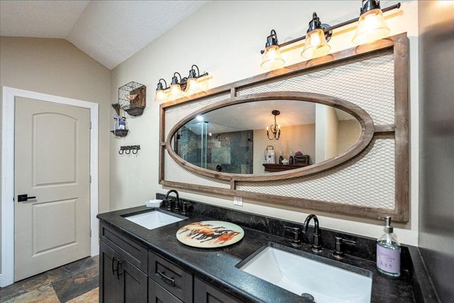5871 NW Corso Court, Port St Lucie, FL 34986