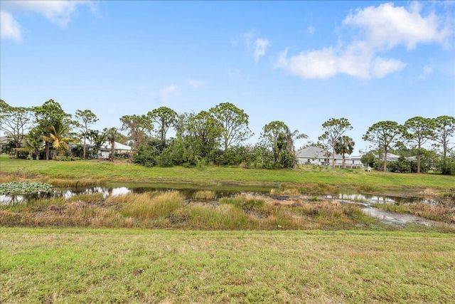 5871 NW Corso Court, Port St Lucie, FL 34986
