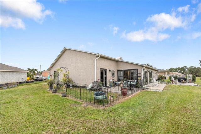 5871 NW Corso Court, Port St Lucie, FL 34986
