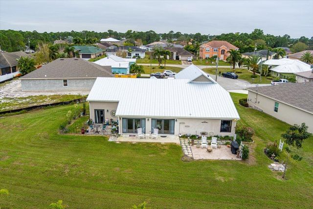 5871 NW Corso Court, Port St Lucie, FL 34986