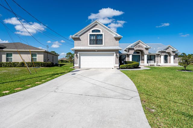 5871 NW Corso Court, Port St Lucie, FL 34986