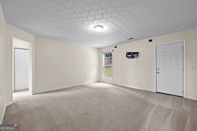 205 Clarion Drive, Carrollton, GA 30116