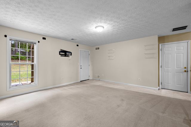205 Clarion Drive, Carrollton, GA 30116