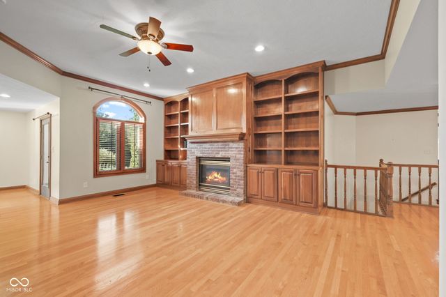 7231 Lakeside Woods Drive, Indianapolis, IN 46278