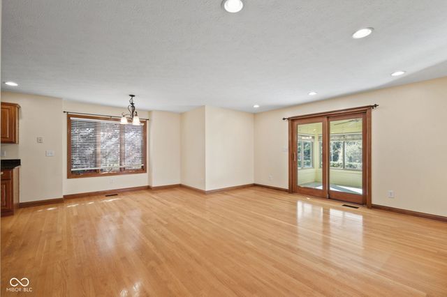 7231 Lakeside Woods Drive, Indianapolis, IN 46278