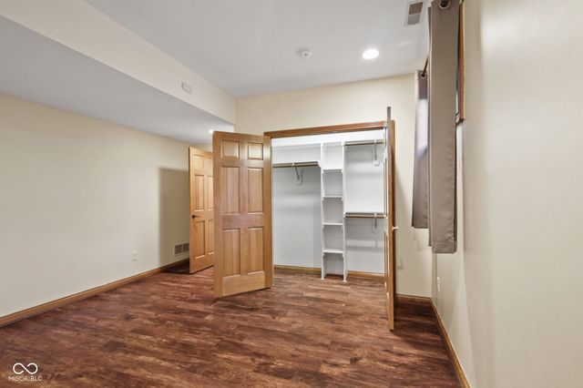 7231 Lakeside Woods Drive, Indianapolis, IN 46278