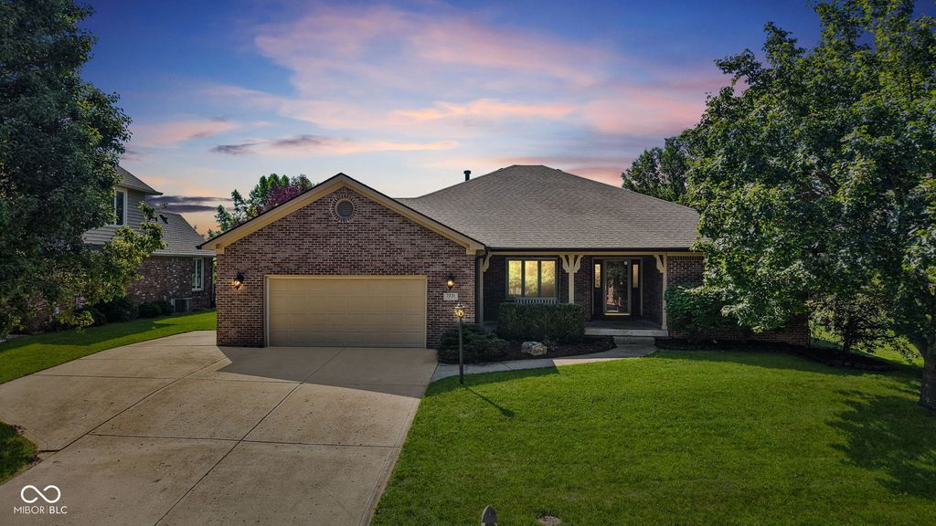 7231 Lakeside Woods Drive, Indianapolis, IN 46278