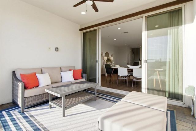 6741 Golden Glen Ln, San Diego, CA 92126